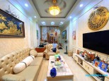 Bán Nhà Hoa Bằng 35m2 - Nhỉnh 6 Tỷ - 20m ra ngõ ô tô tránh - 6 tầng đủ công năng - Full nội thất
