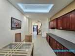 Lạc Long Quân Bưởi