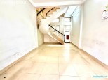 Đường Nguyễn Kiệm, 3