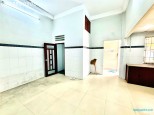 Đường Nguyễn Kiệm, 3