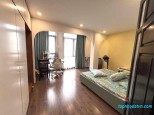 Đường Nguyên Hồng, Láng Hạ