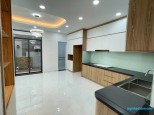 Đường Trịnh Đình Trọng, Phú Trung
