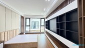 Bán nhà mặt phố Cổ Linh, Long Biên. Thang máy 50m 7T vỉa hè 3m Dưới 13.6 tỷ Đường Cổ Linh, Long Biên